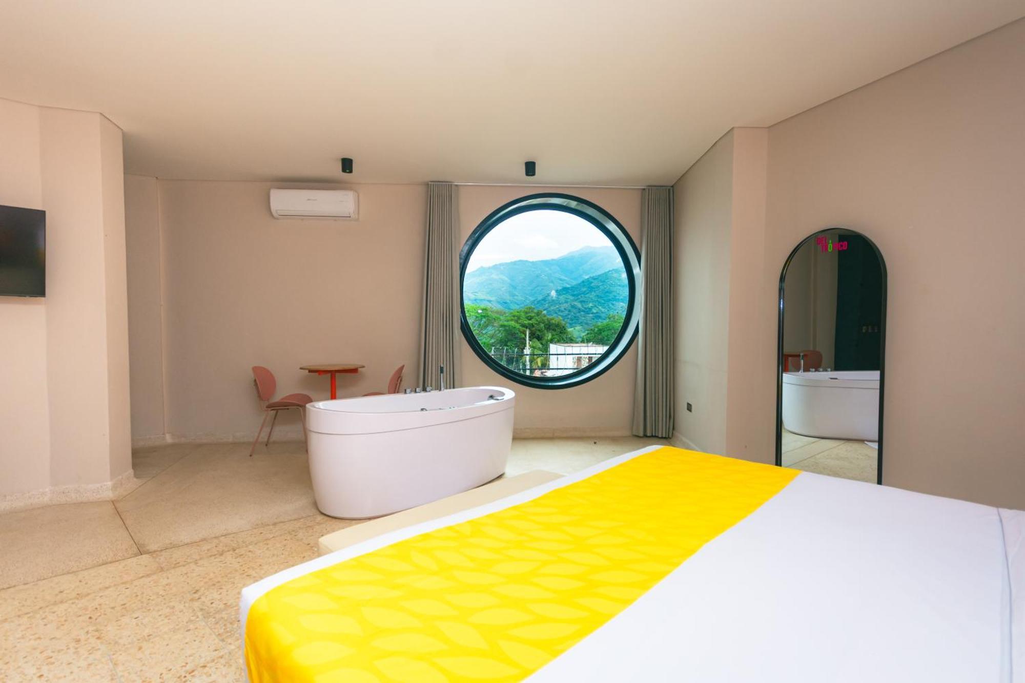 Del Tropico Hotel Sopetran Værelse billede